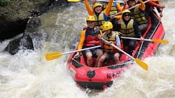 Rafting Bandung & Bogor yang Paling Seru & Populer